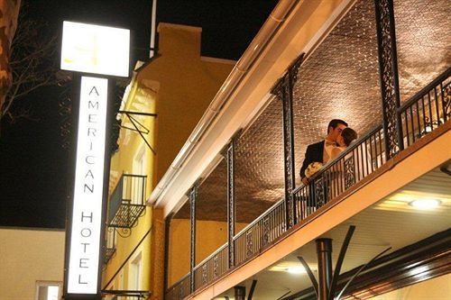 American Hotel Freehold Eksteriør bilde